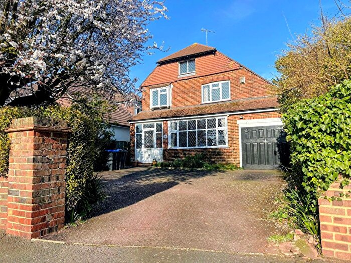 5 Bedroom Detached House For Sale In Offington Drive, Worthing, BN14