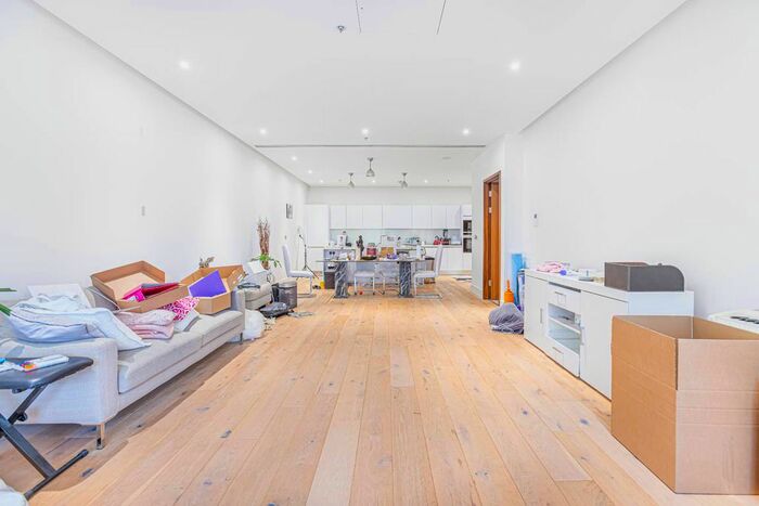 2 Bedroom Flat To Rent In Sulivan Road, London, SW6