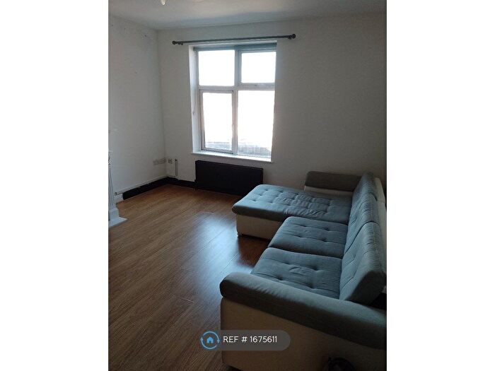 1 Bedroom Flat To Rent In Ratcliffe Road, Loughborough, LE11