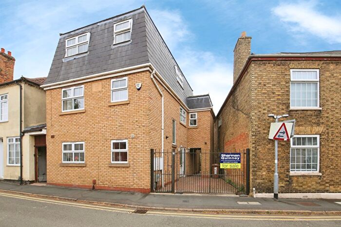 3 Bedroom End Of Terrace House For Sale In St. Marys Street, Whittlesey, Peterborough, PE7
