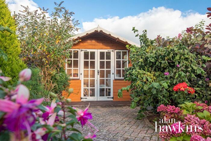 2 Bedroom Detached Bungalow For Sale In Kingsley Avenue, Royal Wootton Bassett, SN4