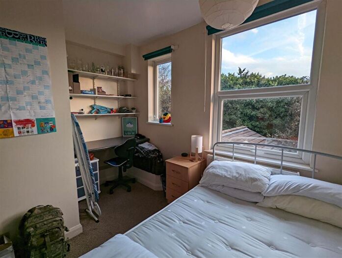 4 Bedroom Terraced House To Rent In **£pppw Excluding Bills!!** Cycle Road, Nottingham, NG7