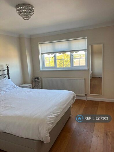 3 Bedroom Terraced House To Rent In Wyemead Crescent, London, E4