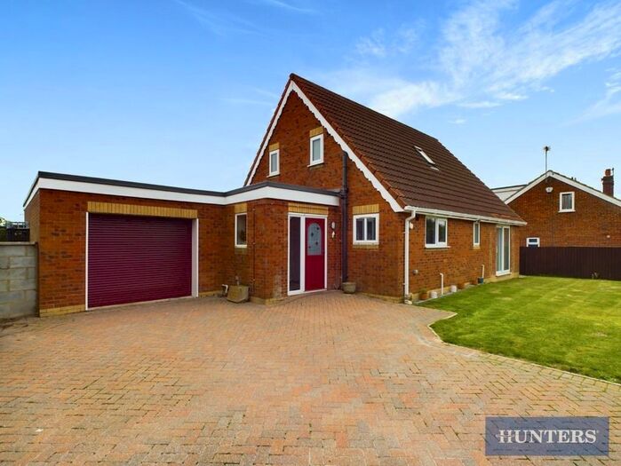 3 Bedroom Detached House For Sale In Flamborough Road, Bempton, Bridlington, YO15