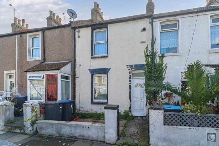 2 Bedroom Terraced House For Sale In Milton Avenue, Margate, Kent, CT9