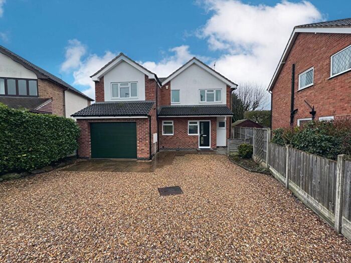 4 Bedroom Detached House For Sale In Lavender Close, Blaby, Leicester, LE8
