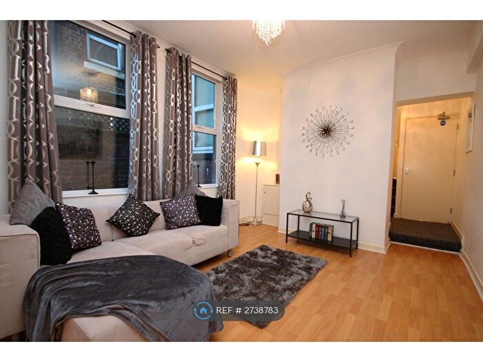 1 Bedroom Flat To Rent In Salisbury Street, Warrington, WA1