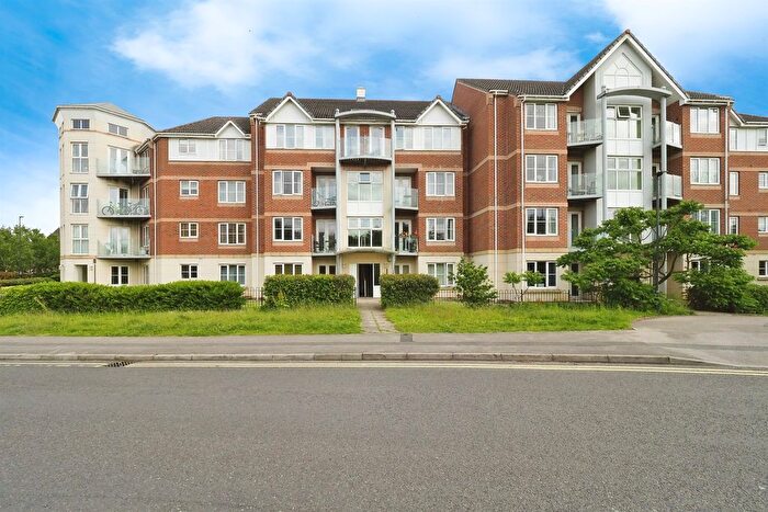 2 Bedroom Flat For Sale In Pacific Way, Derby, DE24