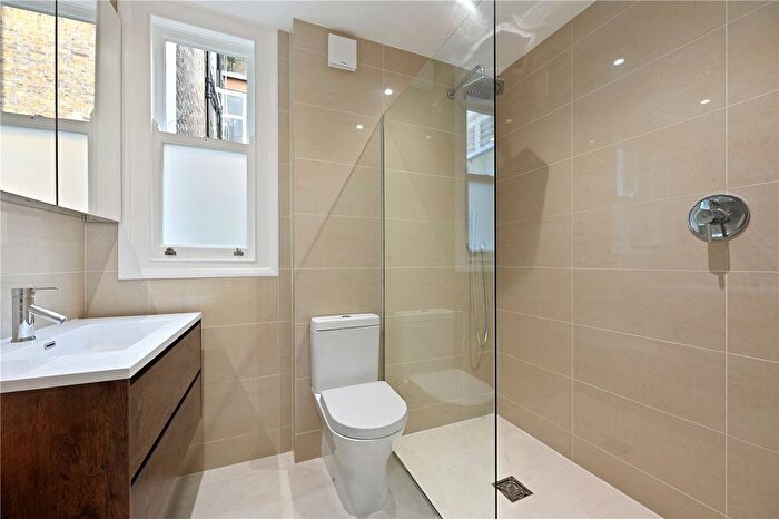2 Bedroom Flat For Sale In Cheniston Gardens, Kensington, London, W8