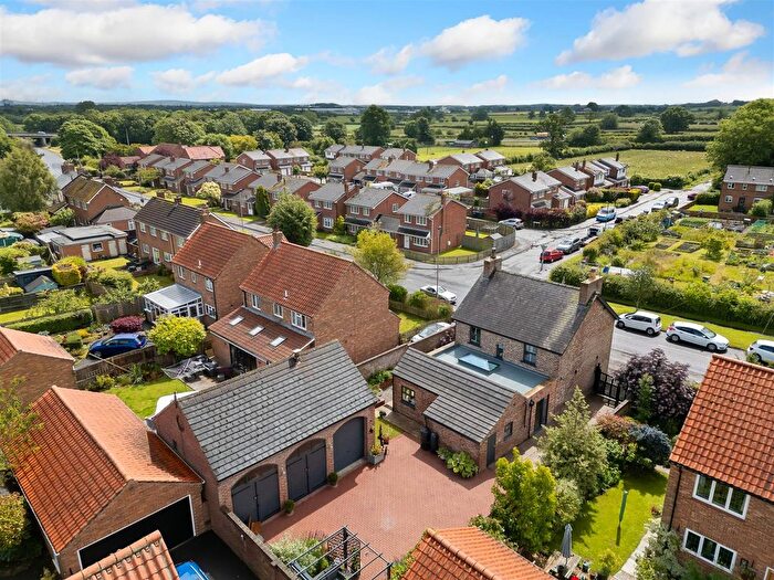 4 Bedroom Detached House For Sale In Long Street, Topcliffe, Thirsk, YO7