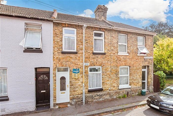 2 Bedroom Terraced House For Sale In Winchelsea Street, Dover, Kent, CT17
