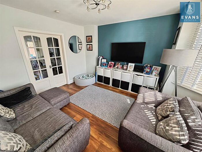 3 Bedroom Terraced House For Sale In Eastcotes, Tile Hill, Coventry, CV4