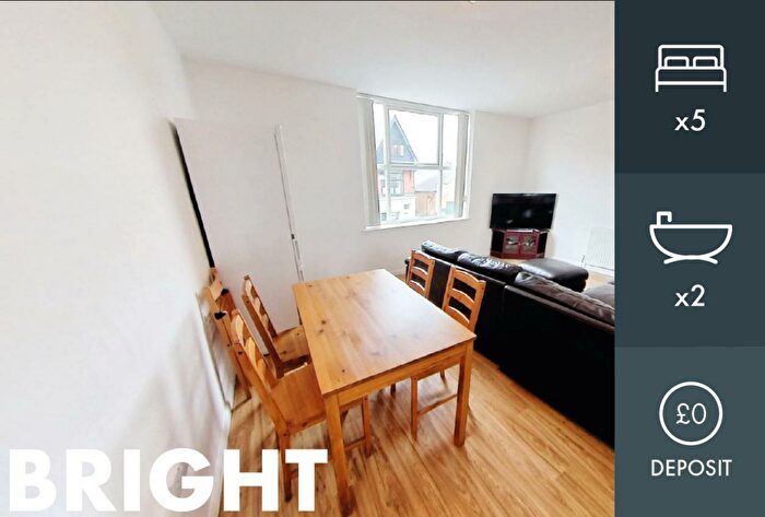 5 Bedroom House To Rent In Queens Road, Leicester, LE2