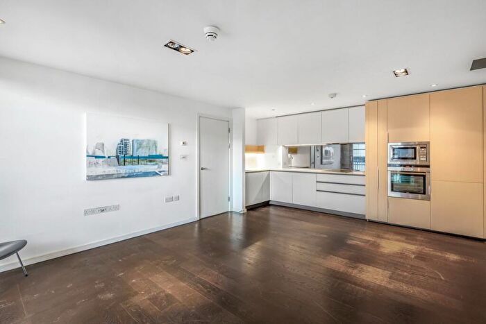 1 Bedroom Flat To Rent In Wharf Road, London, N1