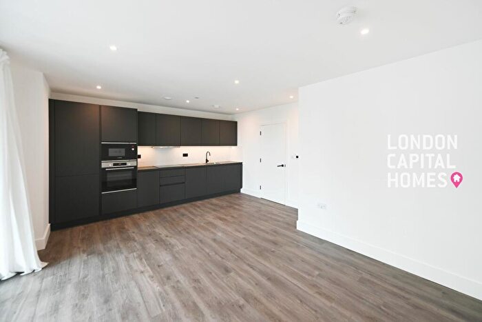 2 Bedroom Apartment To Rent In Pearson Building, Station Road, London, CR0