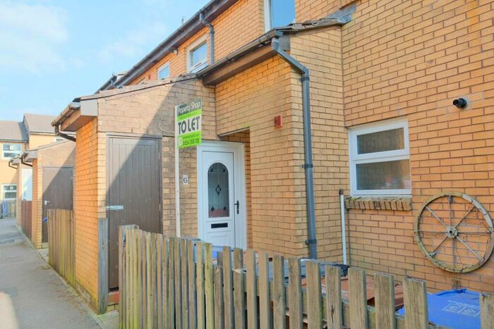 2 Bedroom Apartment To Rent In Curlew Close, Oswaldtwistle, Lancashire, BB5