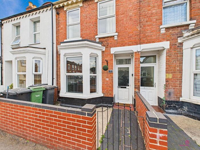 5 Bedroom Property For Sale In Goodyere Street, Gloucester, GL1