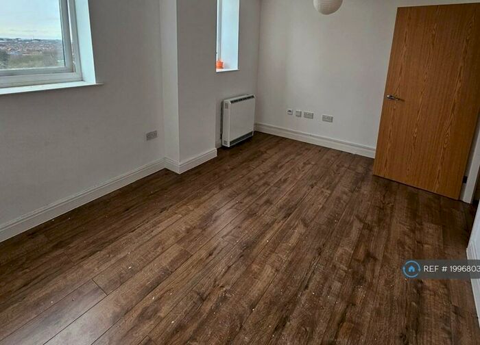 1 Bedroom Flat To Rent In Mere Bank, Liverpool, L17