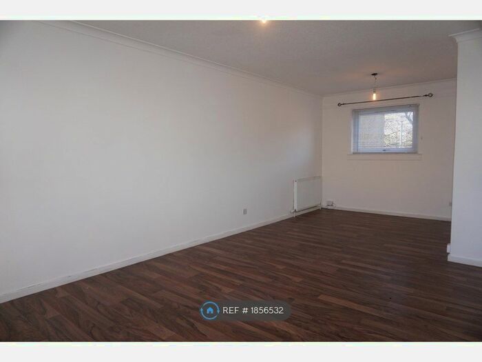 2 Bedroom Flat To Rent In Carnoustie Crescent, East Kilbride, Glasgow, G75