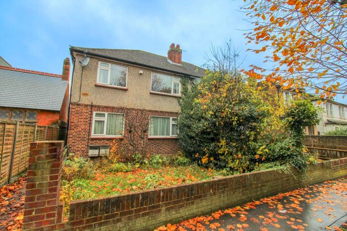 2 Bedroom Apartment To Rent In Clyde Road, Croydon, CR0