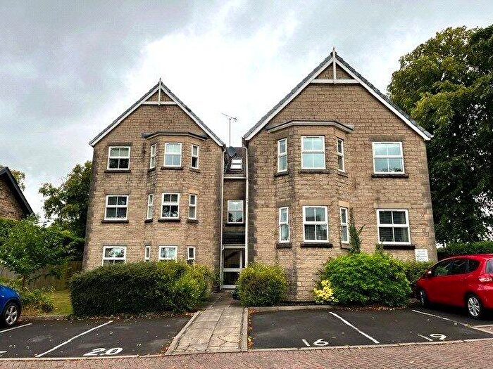 2 Bedroom Flat For Sale In Castle Court, Colne, Lancashire, BB8