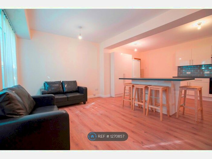 5 Bedroom Flat To Rent In The Avenue, Southampton SO17