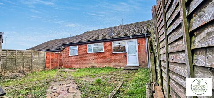 2 Bedroom Bungalow For Sale In Fakenham Road, Fakenham, NR21