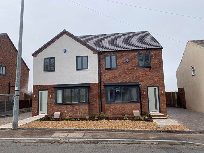 3 Bedroom Semi-Detached House To Rent In Summit Place, Gornal Wood, Dudley, DY3