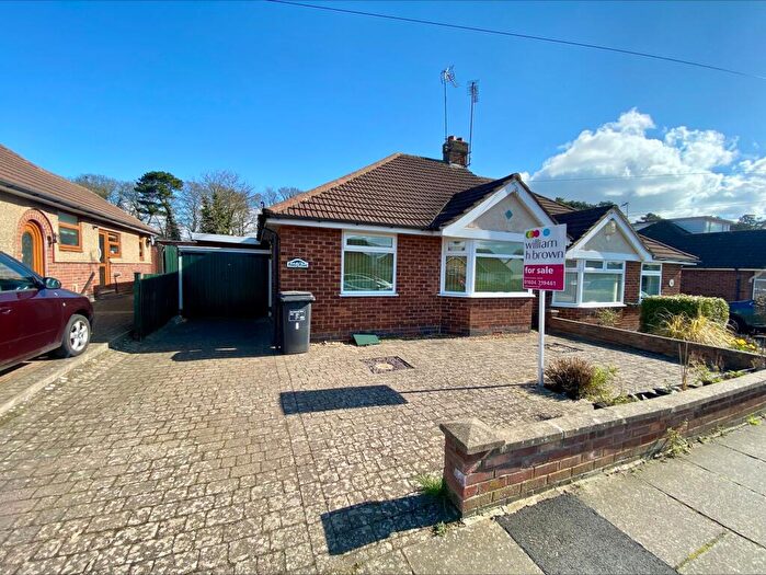 2 Bedroom Semi-Detached Bungalow For Sale In Coppice Drive, Northampton, NN3