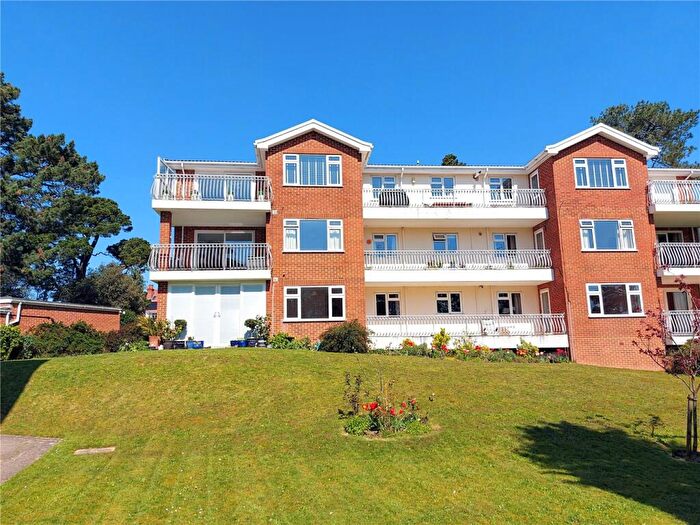 3 Bedroom Apartment For Sale In Overbury Road, Poole, BH14