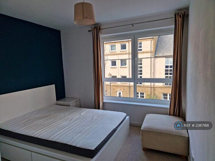 2 Bedroom Flat To Rent In Blandfield, Edinburgh, EH7