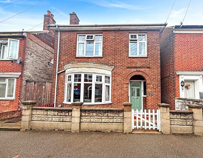 3 Bedroom Detached House For Sale In Tower Street, Brightlingsea, Colchester, CO7