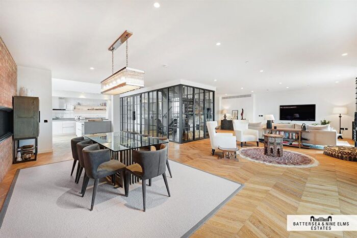 4 Bedroom Flat To Rent In Switch House East, Battersea Power Station, SW11