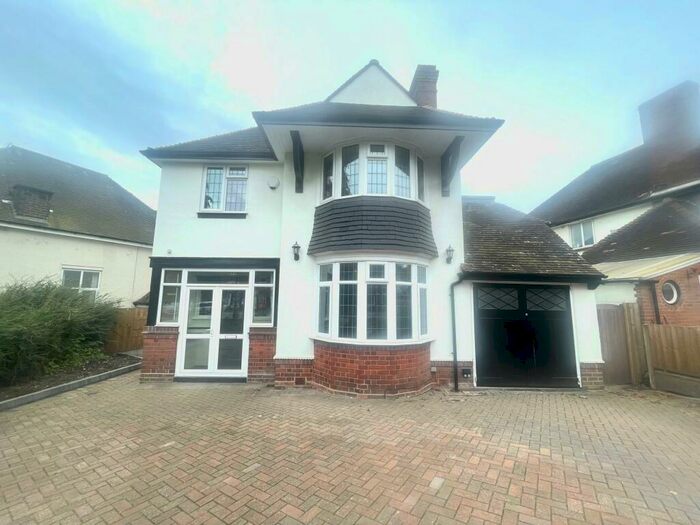 4 Bedroom Detached House To Rent In Alcester Road, Moseley, B13