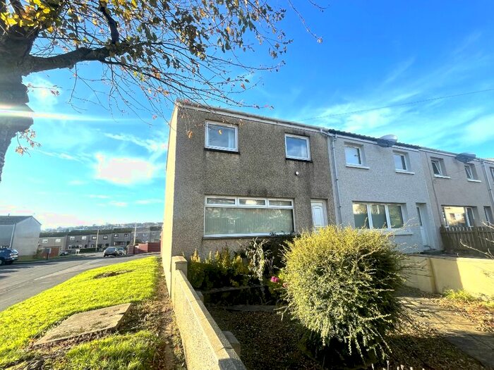3 Bedroom Semi-Detached House To Rent In St Peters Court, Inverkeithing, Fife, KY11