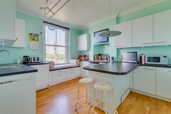 1 Bedroom Flat To Rent In Sutton Court, Sutton Court Road, Chiswick, W4