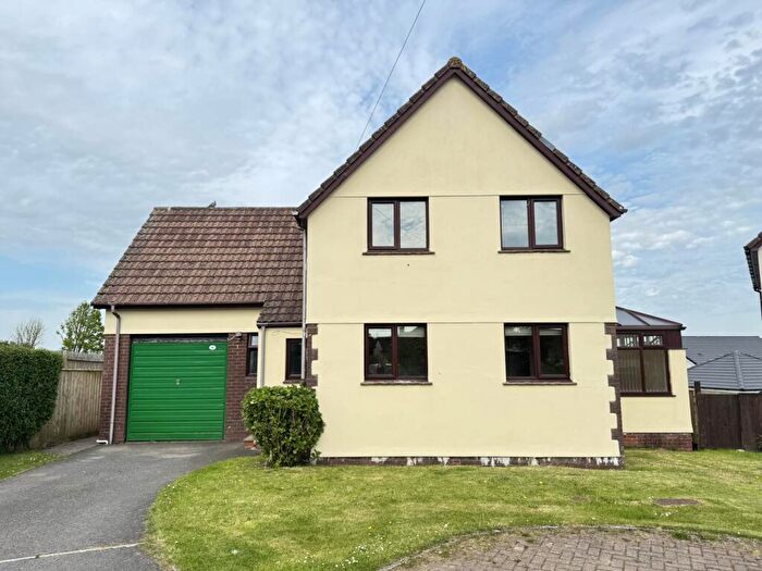 4 Bedroom Detached House For Sale In Southwood Meadows, Buckland Brewer, EX39