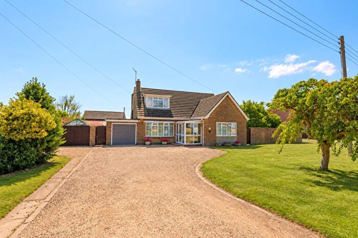 3 Bedroom Detached House For Sale In Days Lane, Donington, PE11