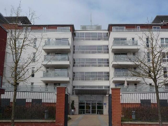 1 Bedroom Flat To Rent In Watkin Road, Freemens Meadow, Leicester, LE2