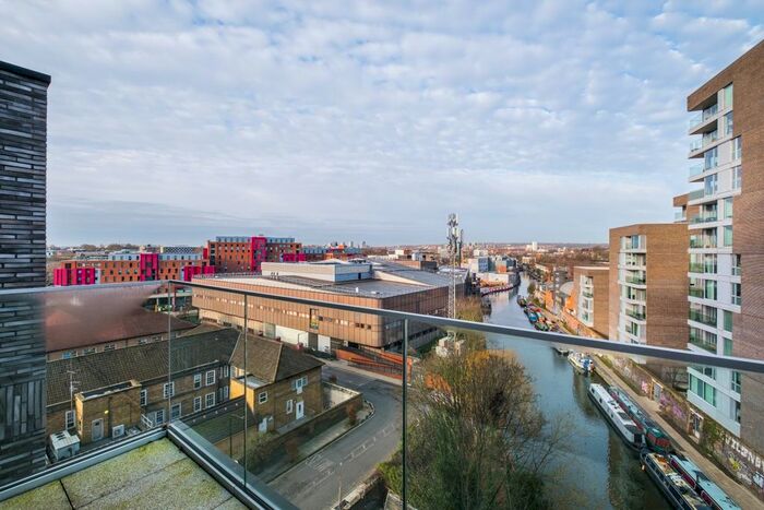 3 Bedroom Flat To Rent In Granary Street, London NW1