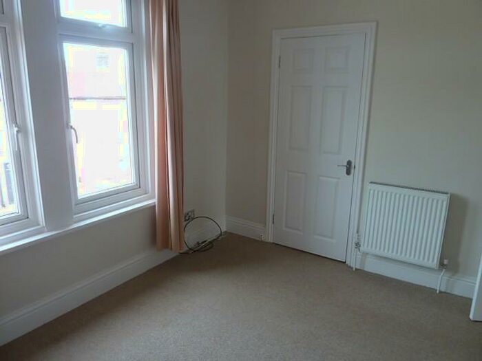 1 Bedroom Flat To Rent In North Street, Emsworth, PO10