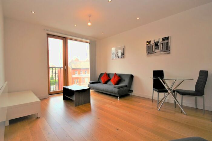 1 Bedroom Flat To Rent In Vimto Gardens, Chapel Street, Salford, Lancashire, M3