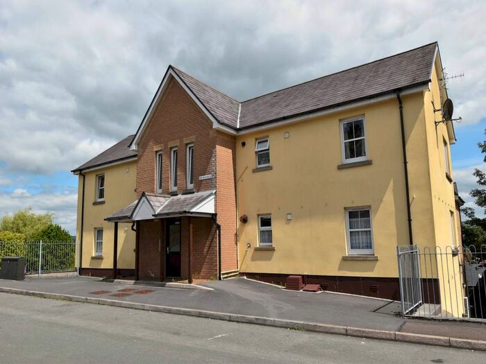 1 Bedroom Flat To Rent In Ty Horeb, Horeb Road, Morriston, Swansea, SA6