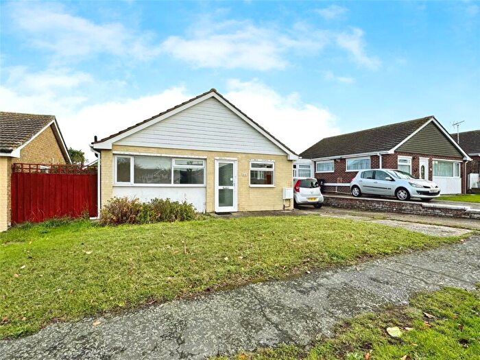 2 Bedroom Bungalow For Sale In Norfolk Avenue, Holland-on-Sea, Clacton-on-Sea, CO15