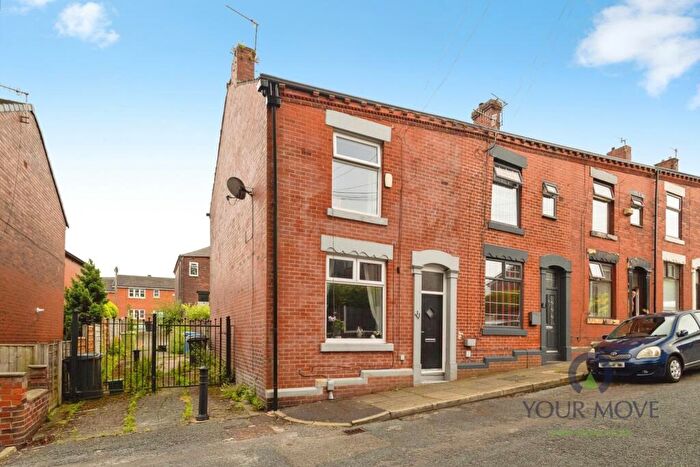 2 Bedroom End Of Terrace House For Sale In Bowler Street, Shaw, Oldham, Greater Manchester, OL2
