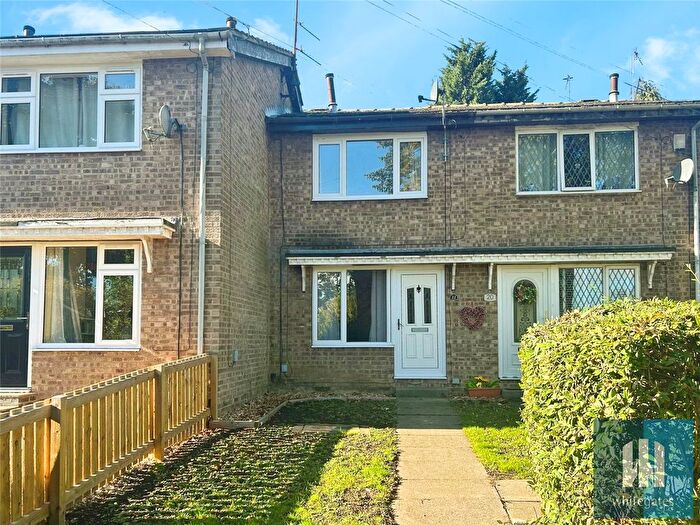 2 Bedroom Terraced House For Sale In Beverley Garth, Ackworth, Poontefract, WF7