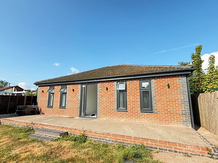 2 Bedroom Bungalow To Rent In Birmingham Road, Birmingham, B43