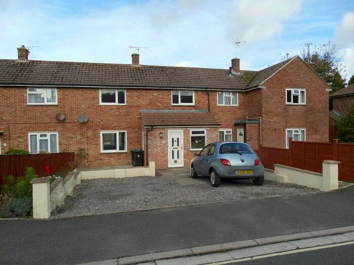 3 Bedroom Terraced House To Rent In Wessex Road, Dorchester, DT1