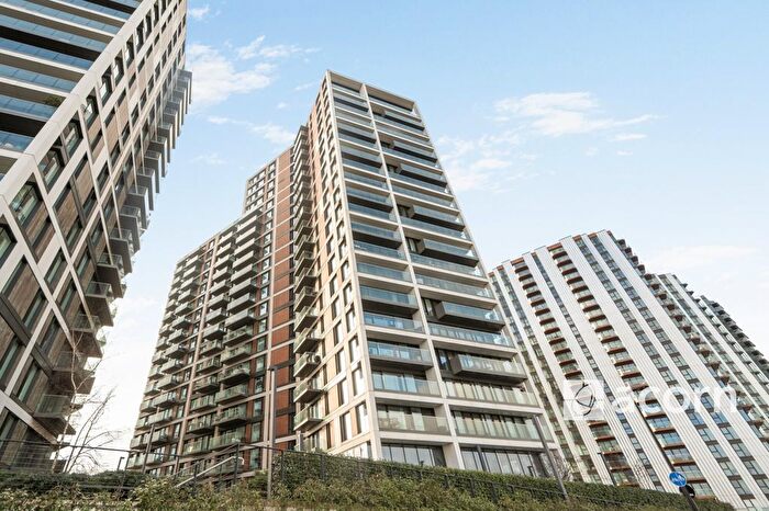 1 Bedroom Flat To Rent In Duke Of Wellington Avenue, London, SE18