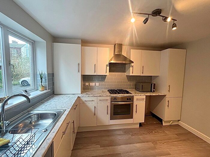 3 Bedroom Property To Rent In Majolica Mews, Swadlincote, DE11